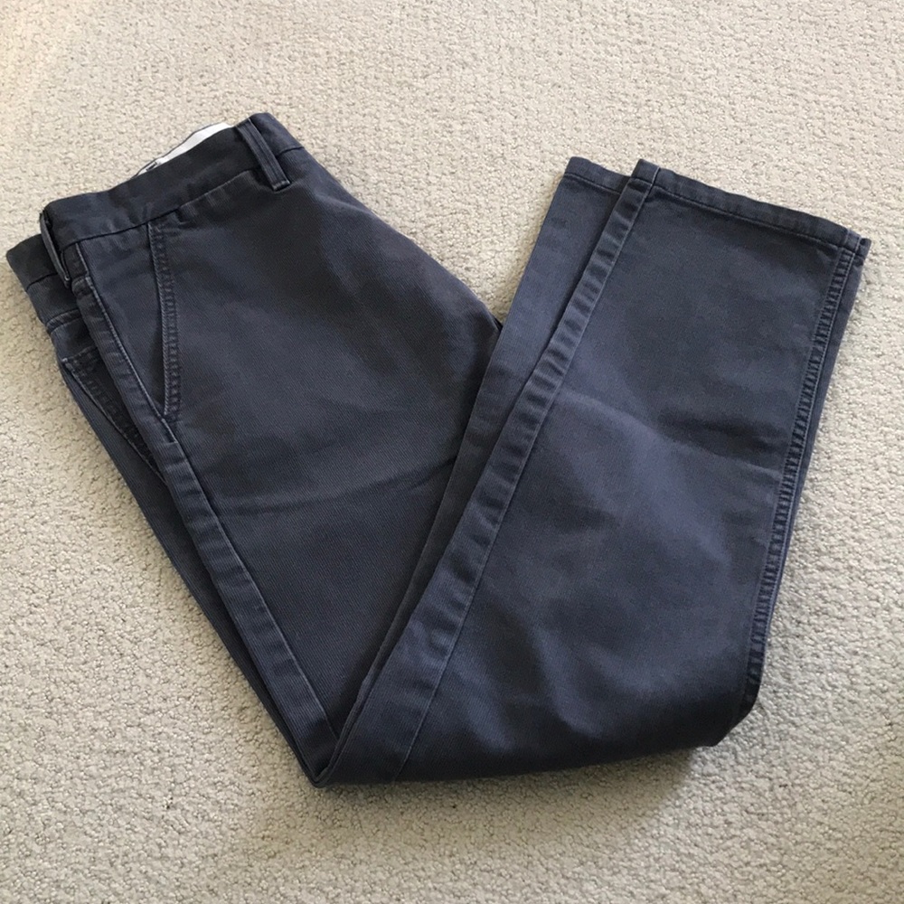 Levi corduroy size 33